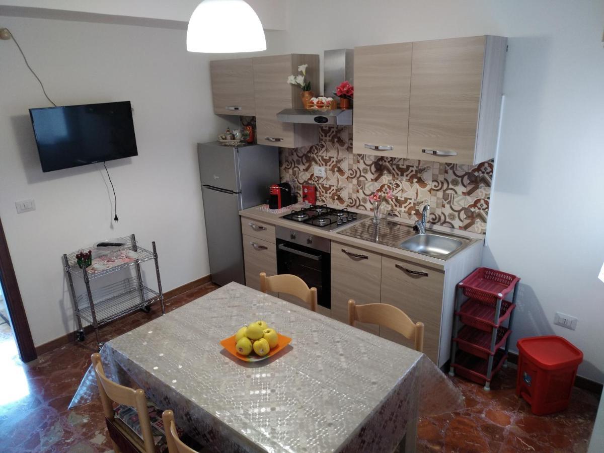 Casa Donna Franca Apartment Кастильоне ди Сичилия Екстериор снимка