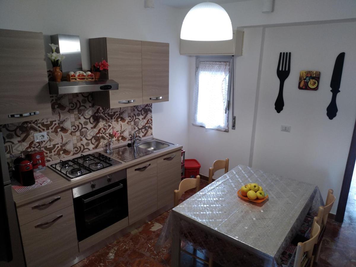Casa Donna Franca Apartment Кастильоне ди Сичилия Екстериор снимка